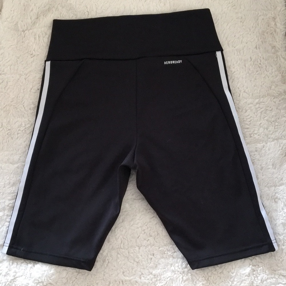 Designed 2 Move High Rise Short Sport Tights - Picture 2 of 4
